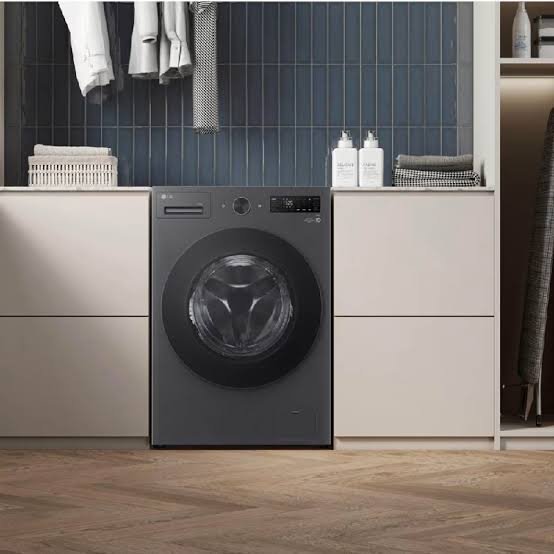 LG 7Kg Front Load Washing Machine Color Black Model - F2Y1HYP6J